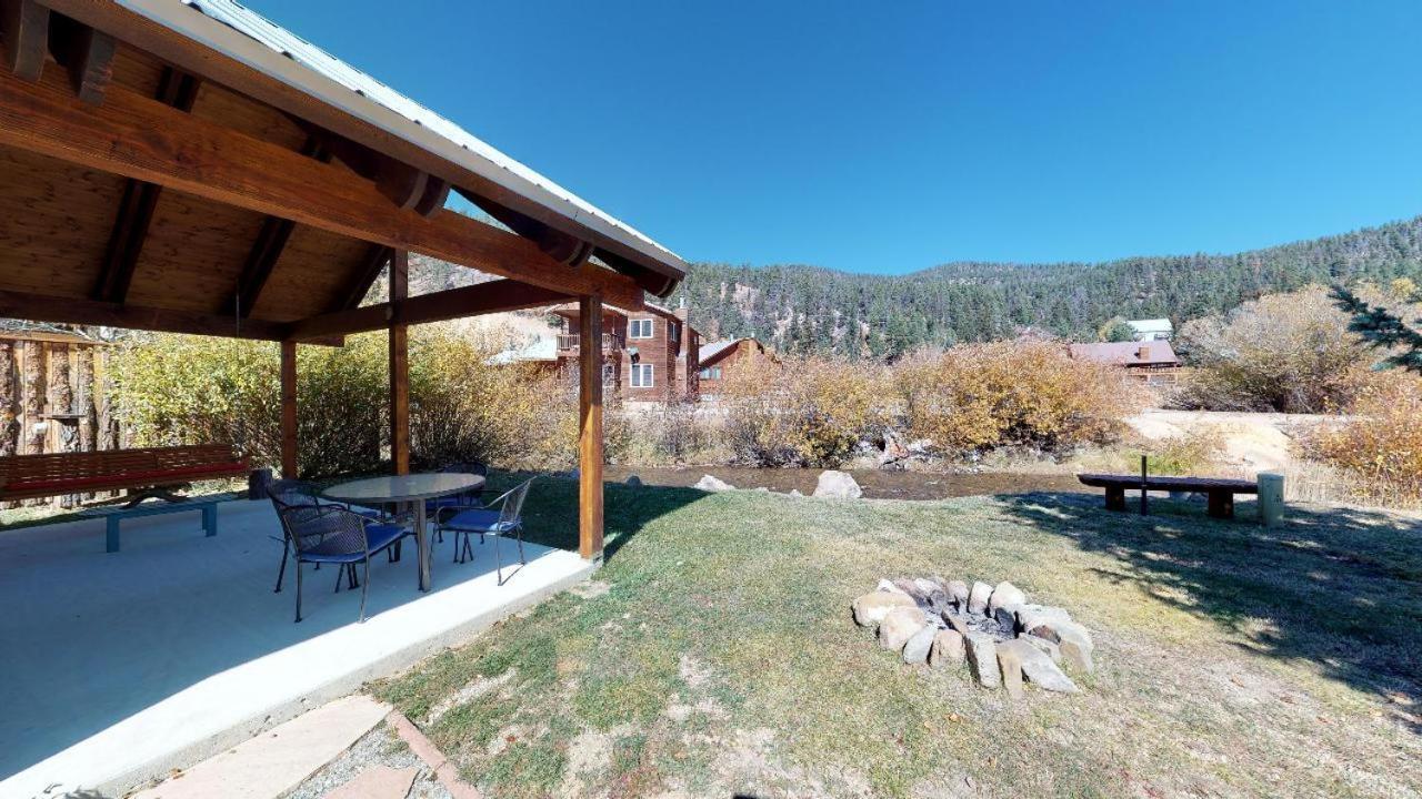 Tranquil Little Cabin On The River With High Speed Wifi Villa Red River Exterior photo